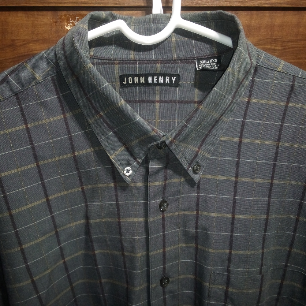 John Henry Men's Gray Plaid Casual Button Down Shirt